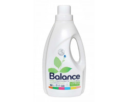 Средство моющее жидкое для стирки цветных тканей BALANCE, 1,5 л