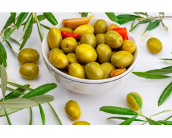 Оливки ВЕС зеленые c красным сладким перцем маринованные в масле